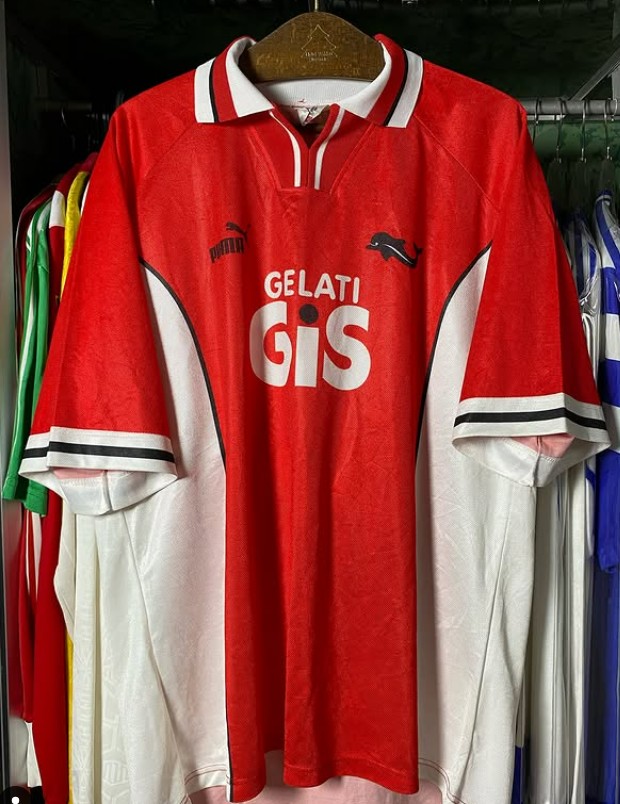 Pescara Calcio 1998-99 Away Kit
