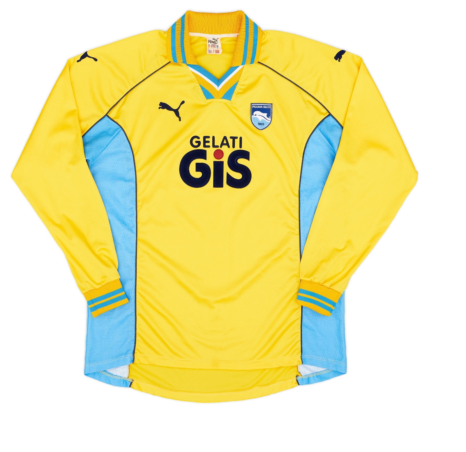 Pescara Calcio 2001-02 Away Kit