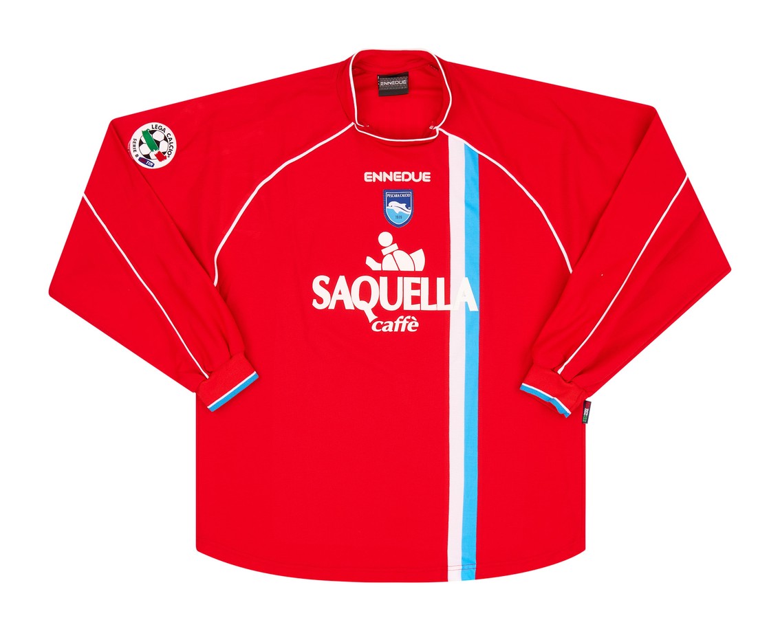 Pescara Calcio 2003-04 Away Kit