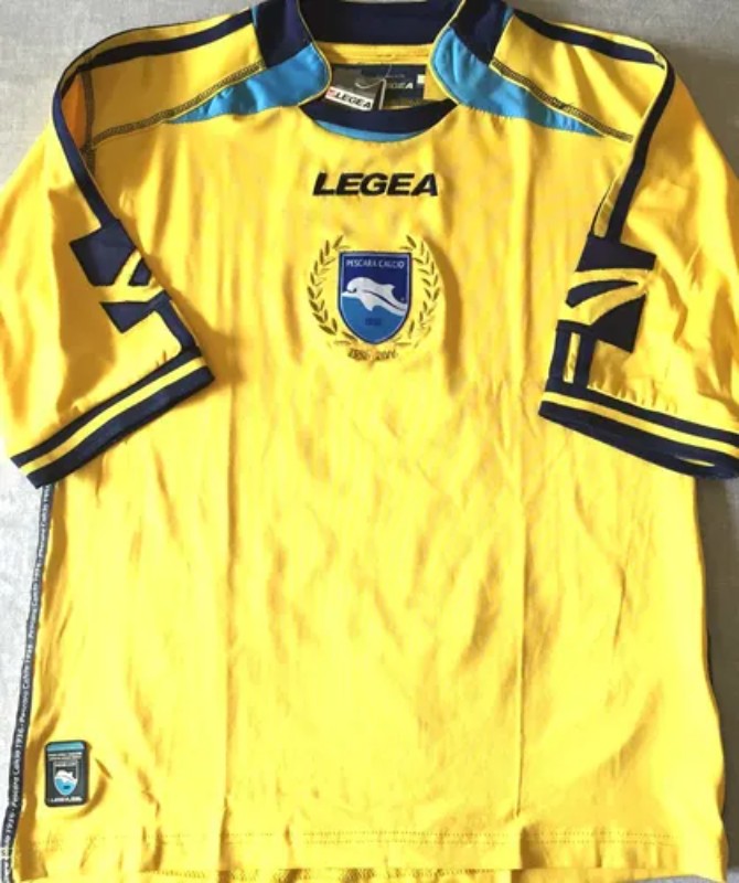 Pescara Calcio 2006-07 Away Kit