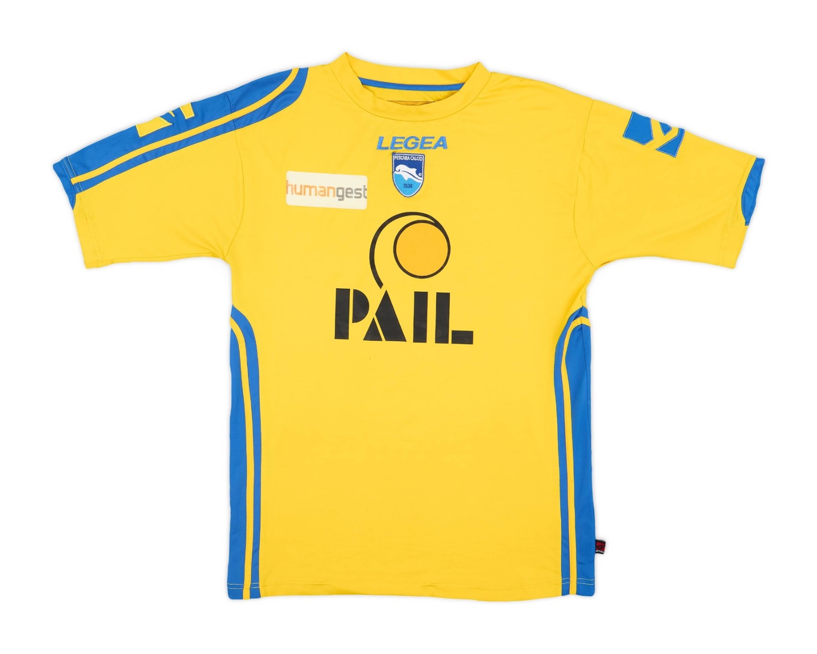 Pescara Calcio 2010-11 Away Kit
