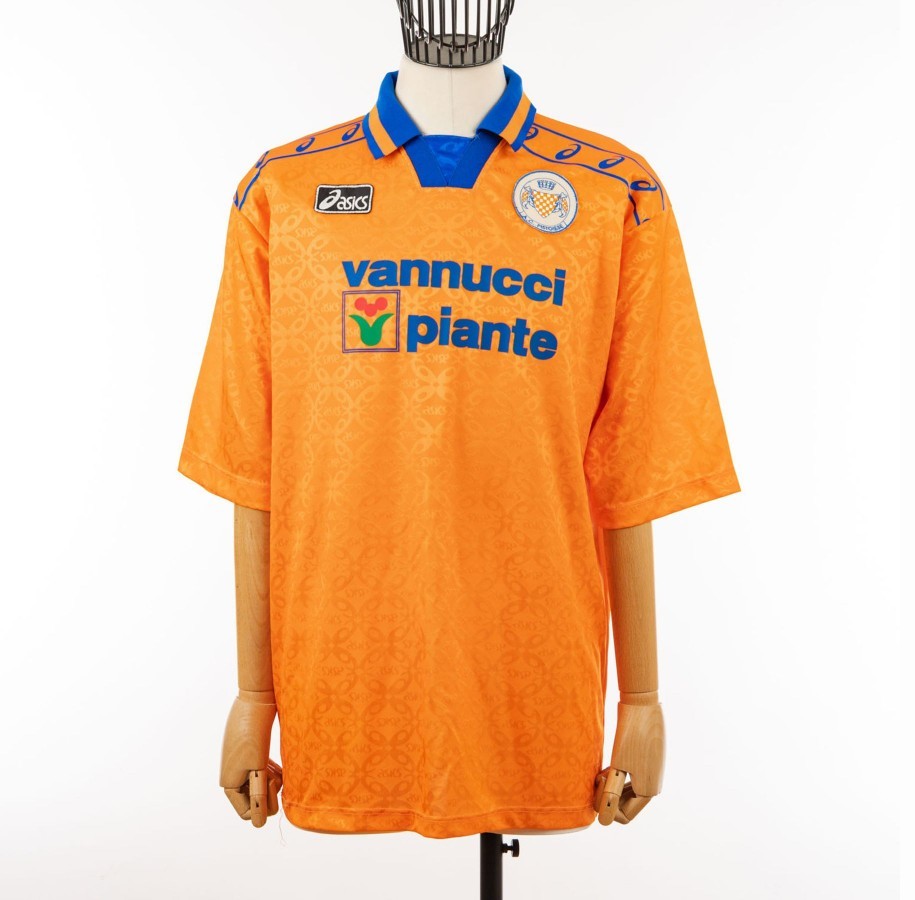 FC Pistoiese 1995-96 Home Kit