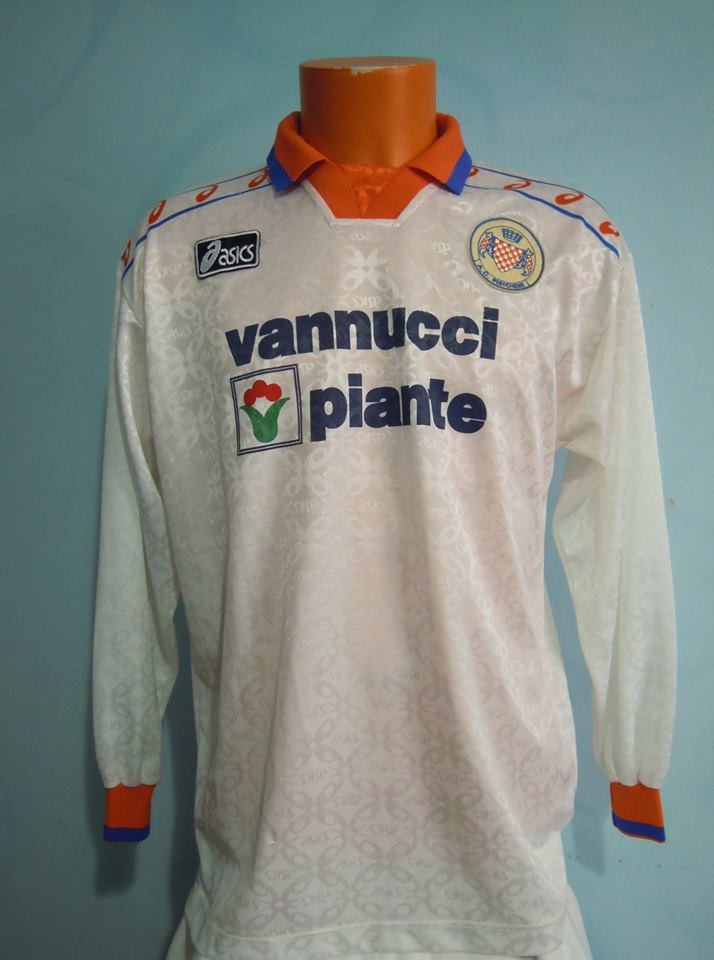 FC Pistoiese 1995-96 Away Kit