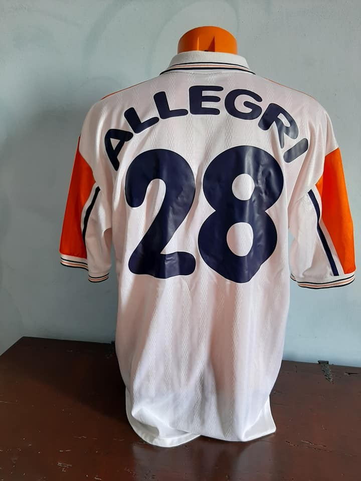 FC Pistoiese 2000-01 Away Kit