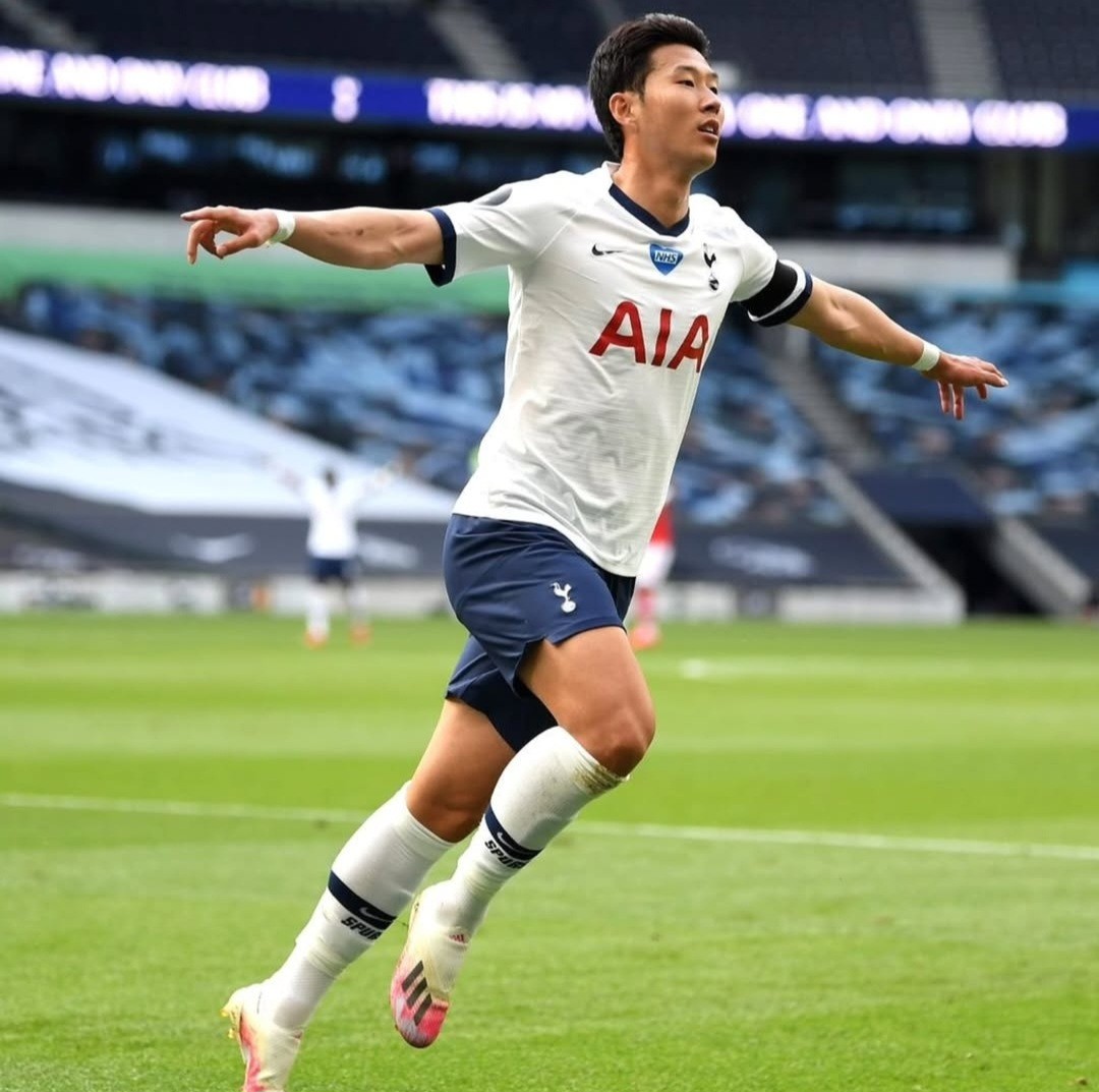 Tottenham Hotspur 2019-20 Home 2 Kit