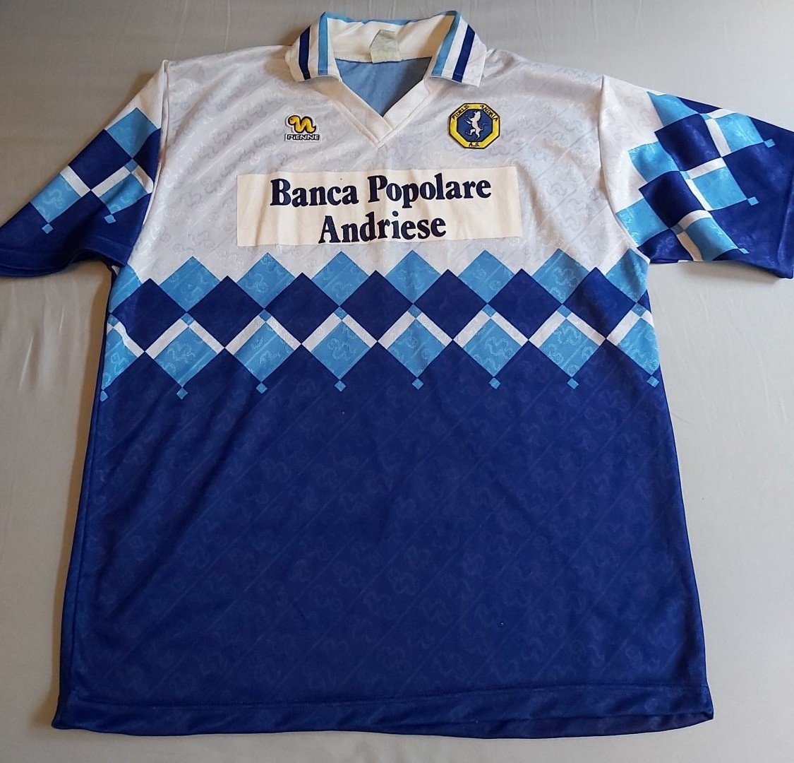 Fidelis Andria 1992-93 Home Kit