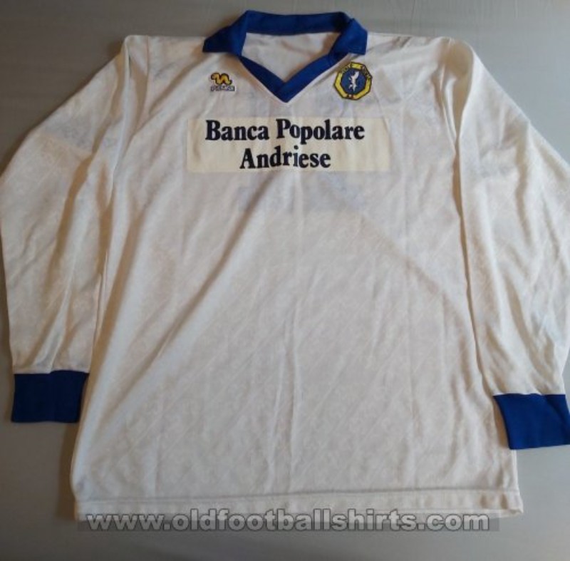 Fidelis Andria 1992-93 Away Kit
