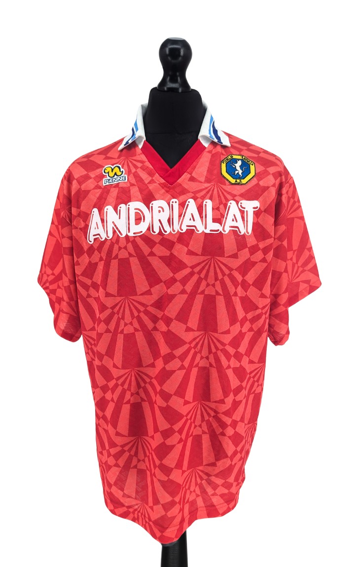 Fidelis Andria 1992-93 Third Kit