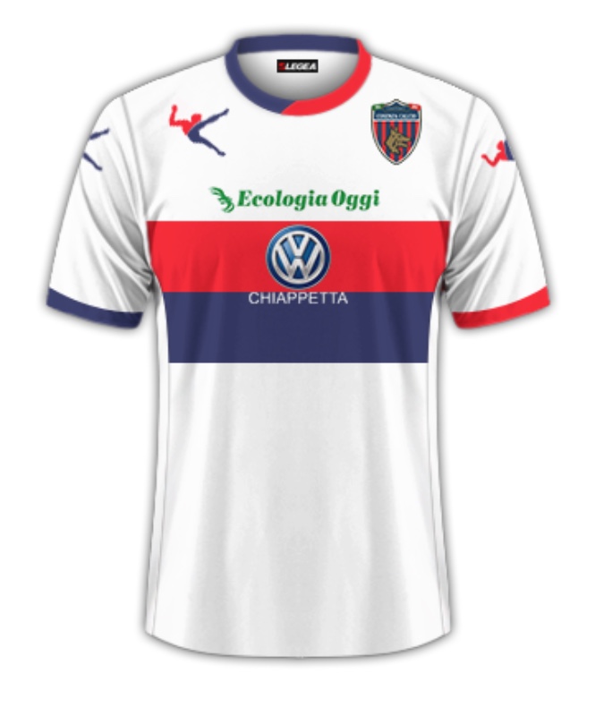Cosenza 2016-17 Away Kit