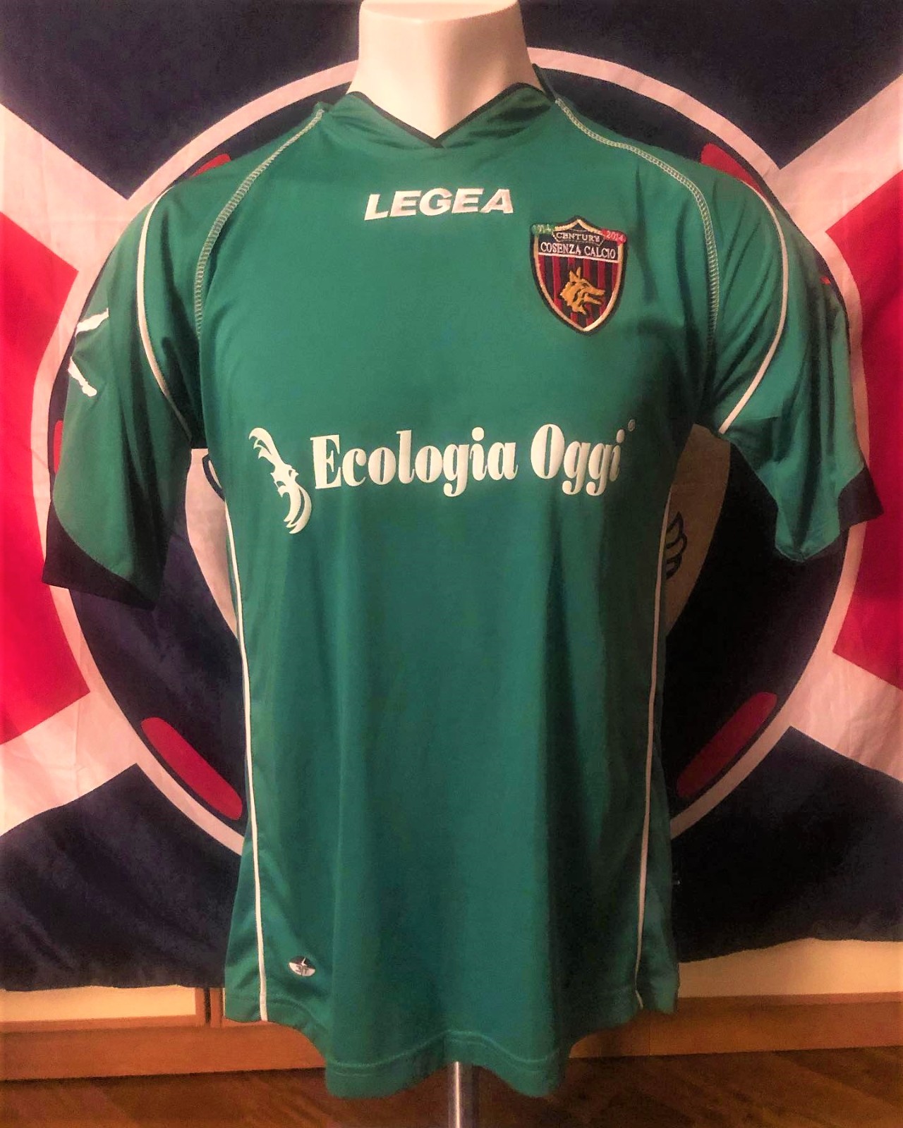 Cosenza 2016-17 Third Kit