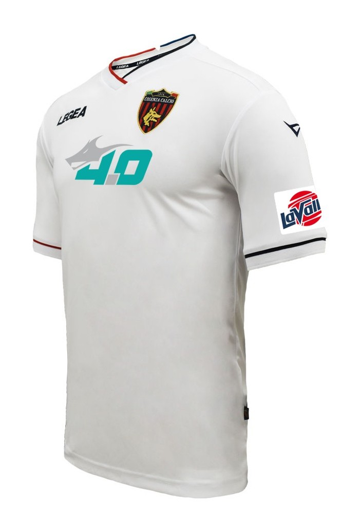 Cosenza 2021-22 Away Kit