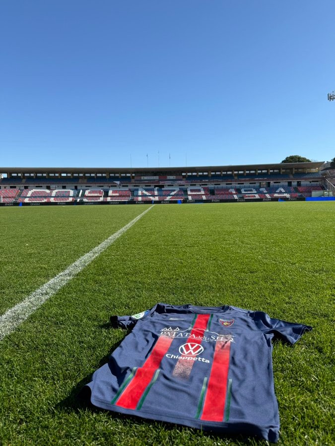 Cosenza 2024-25 Home Kit
