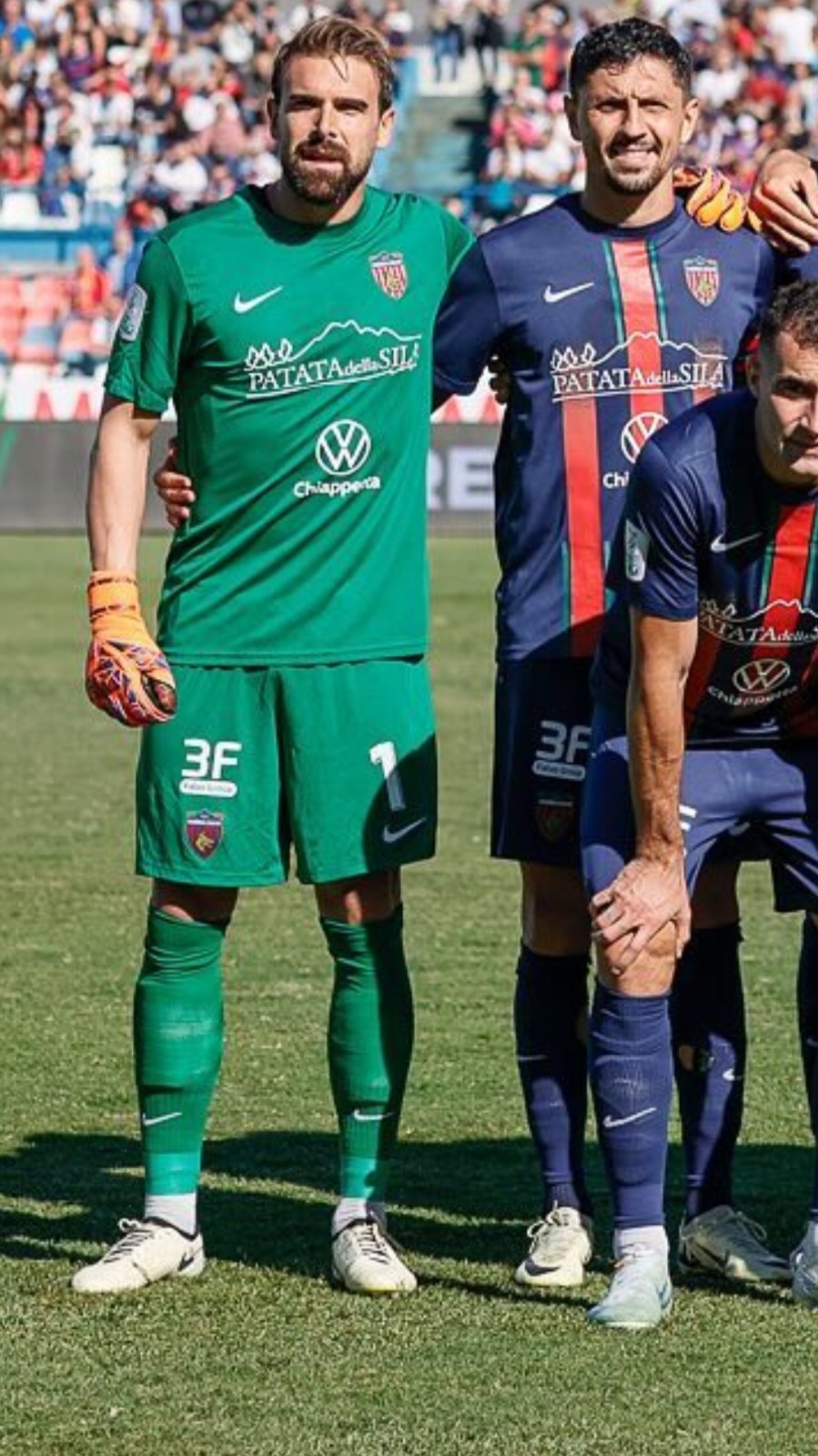 Cosenza 2024-25 GK Home Kit