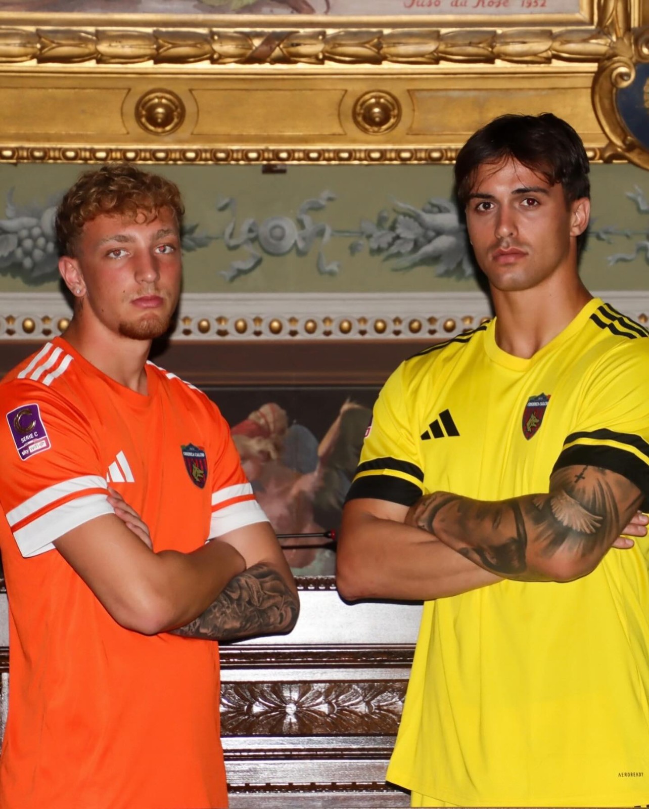 Cosenza 2025-26 GK 1 Kit