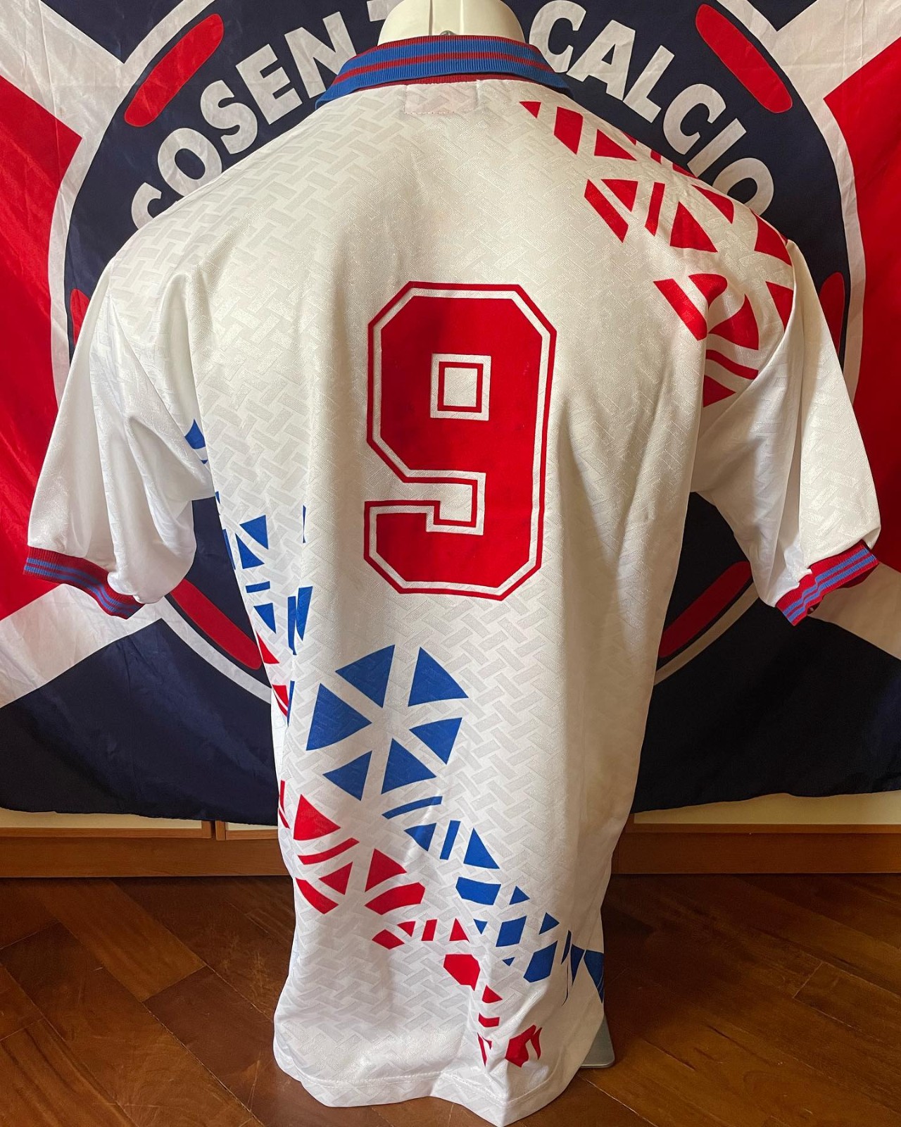 Cosenza 1992-93 Away Kit