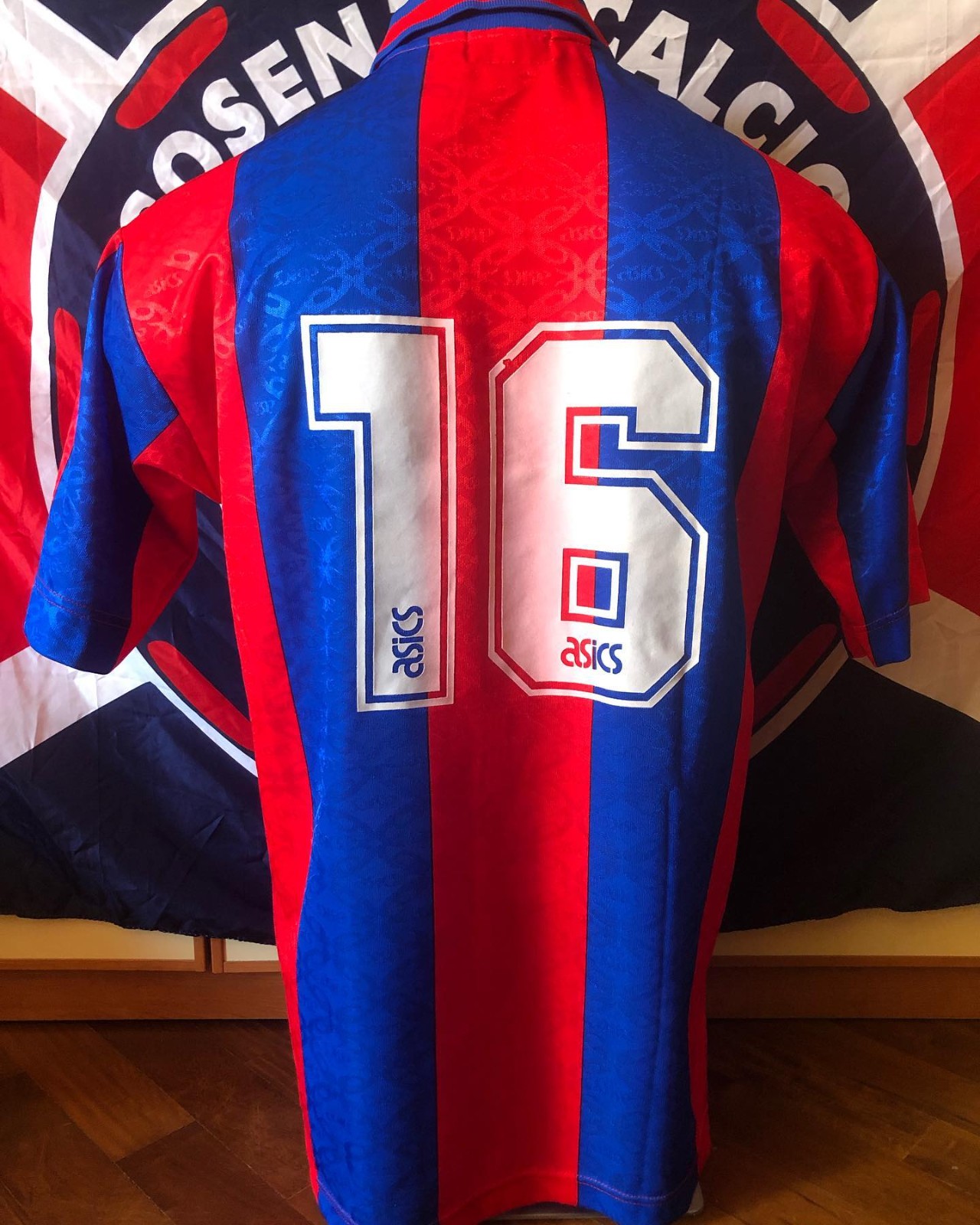 Cosenza 1994-95 Home Kit