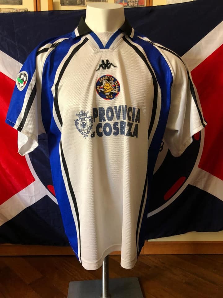 Cosenza 1999-00 Away Kit