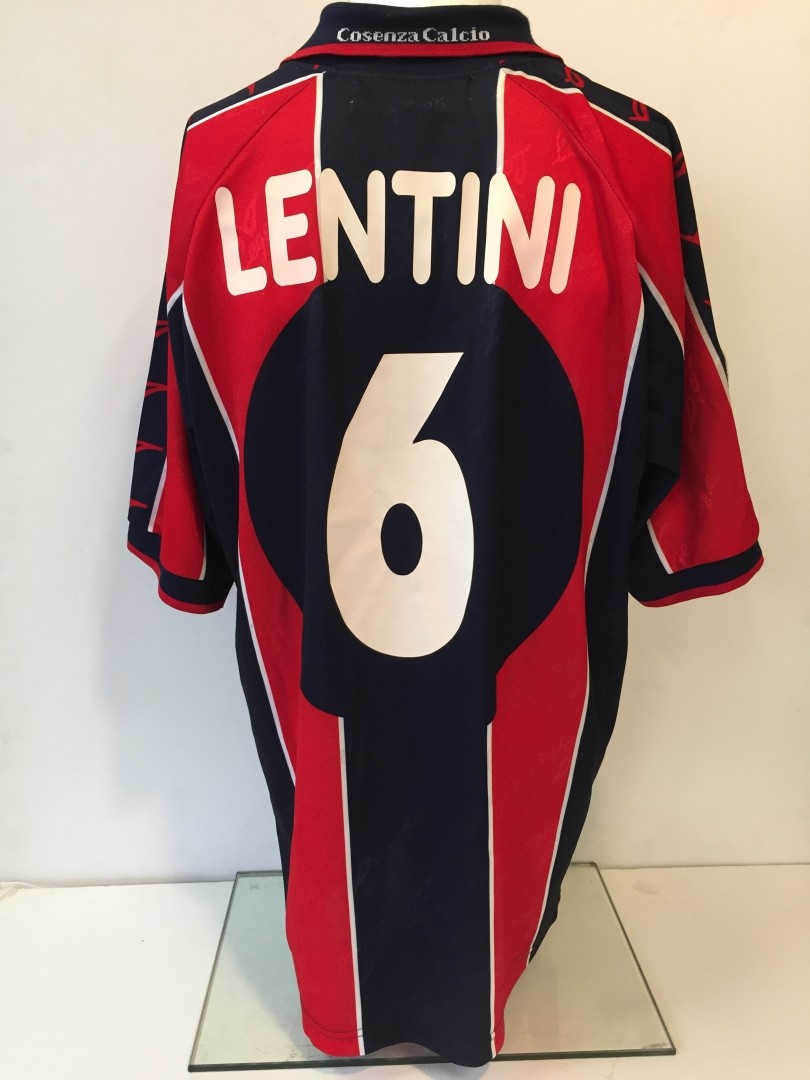 Cosenza 2001-02 Home Kit