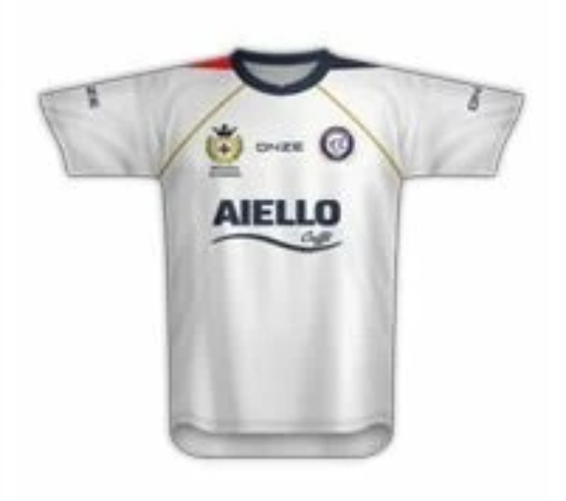 Cosenza 2009-10 Away Kit