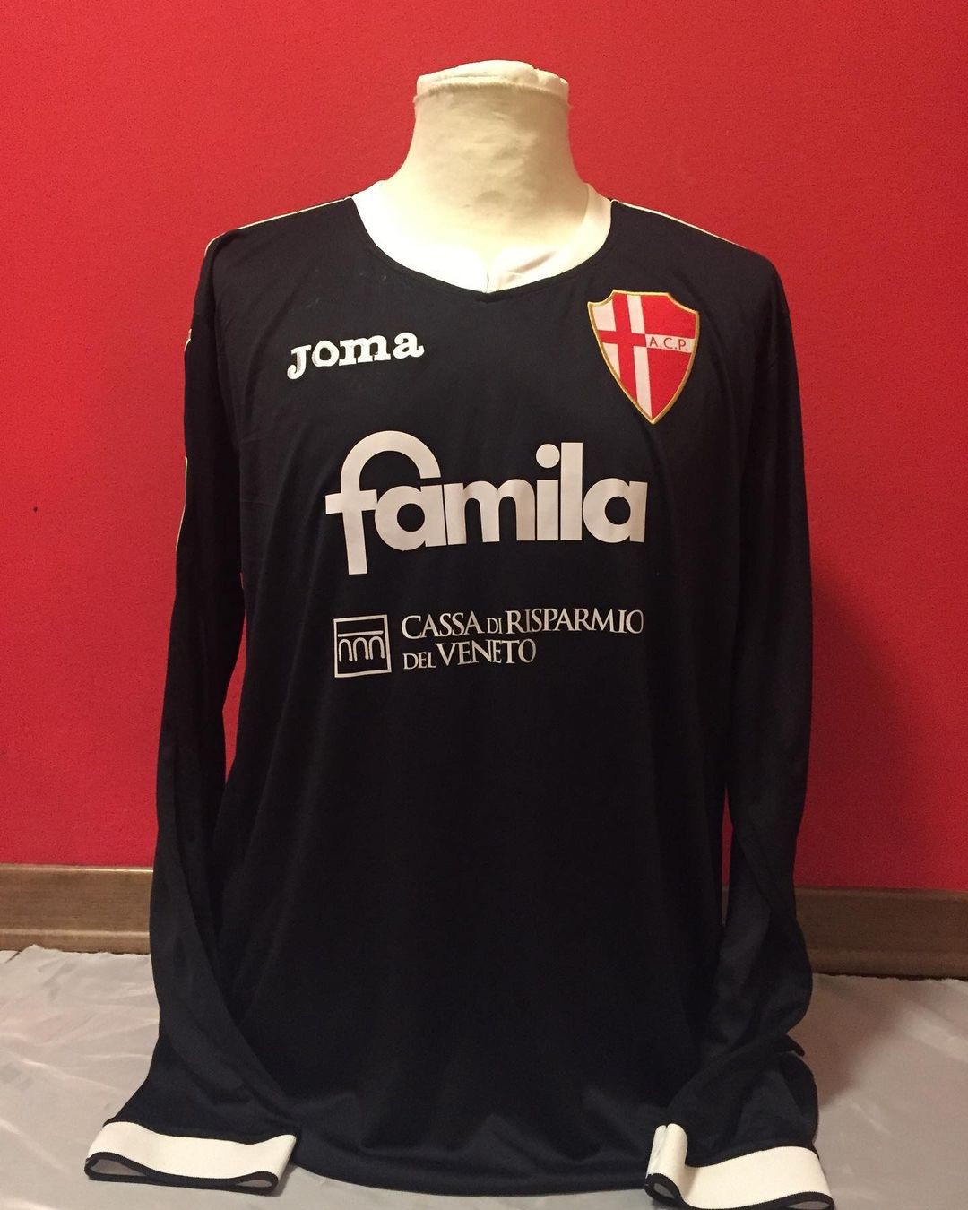 Padova 2011-12 Away Kit