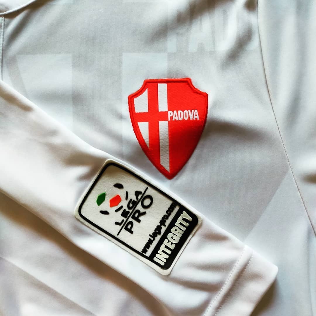 Padova 2015-16 Home Kit