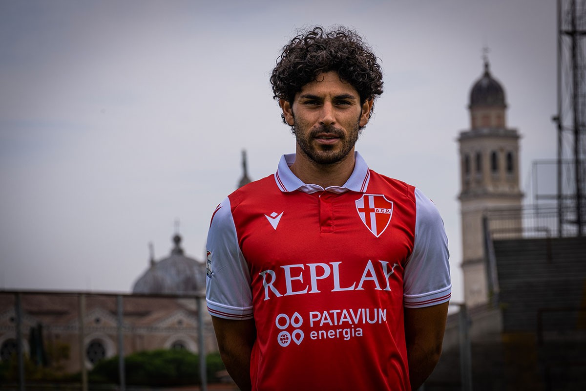 Padova 2021-22 Away Kit