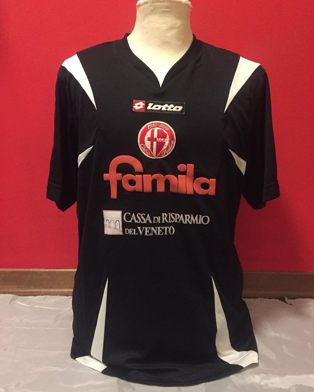 Padova 2010-11 Away Kit