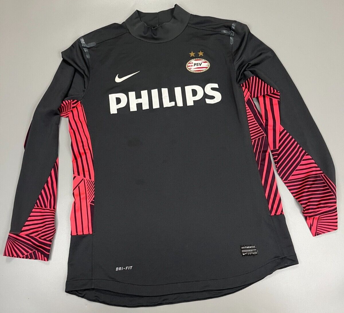 PSV 2011-12 GK 1 Kit