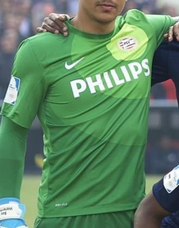 PSV 2013-14 GK 3 Kit