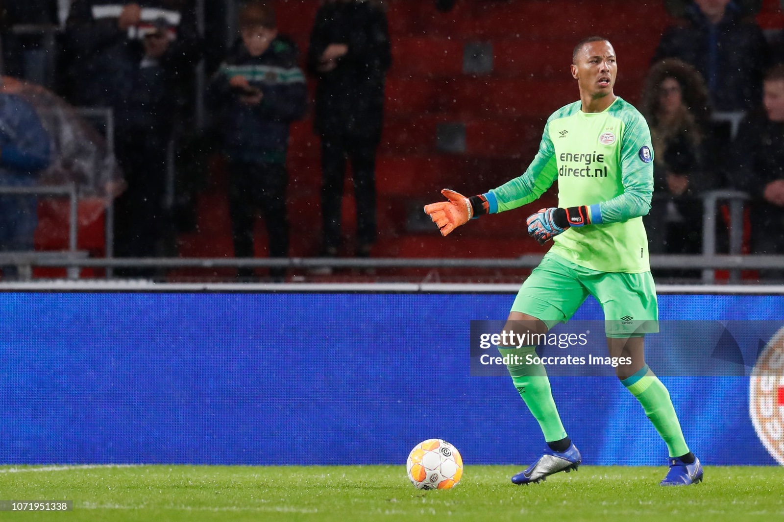PSV 2018-19 GK 1 Kit