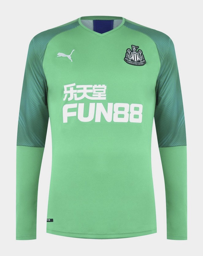 Newcastle United 2019-20 GK Home Kit