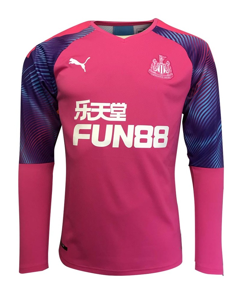 Newcastle United 2019-20 GK Away Kit