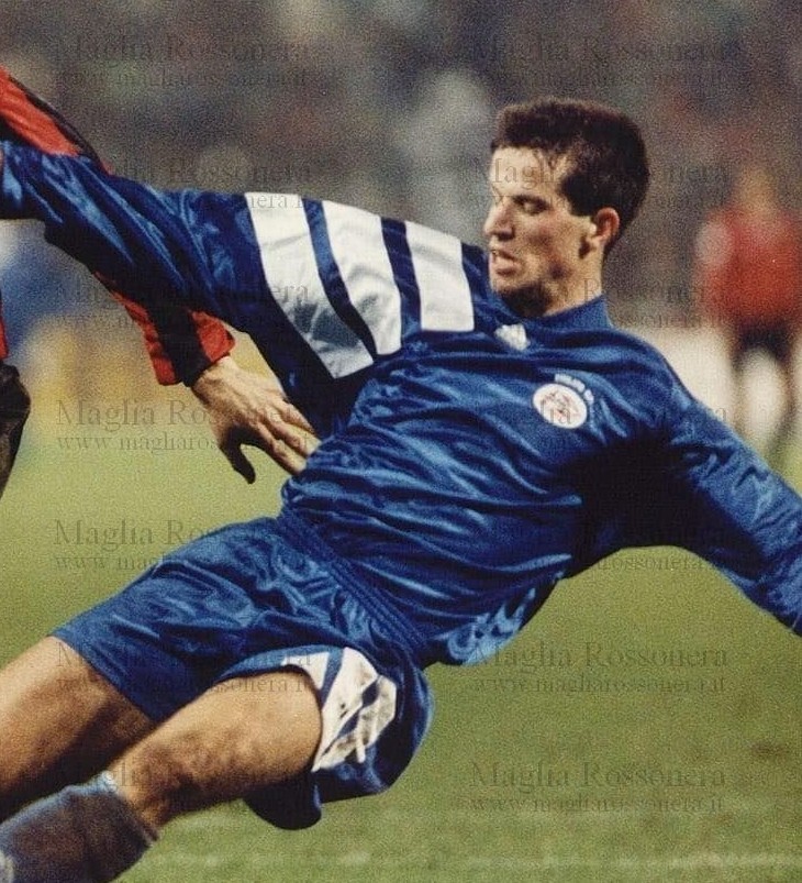 PSV 1992-93 Champions League Away Kit