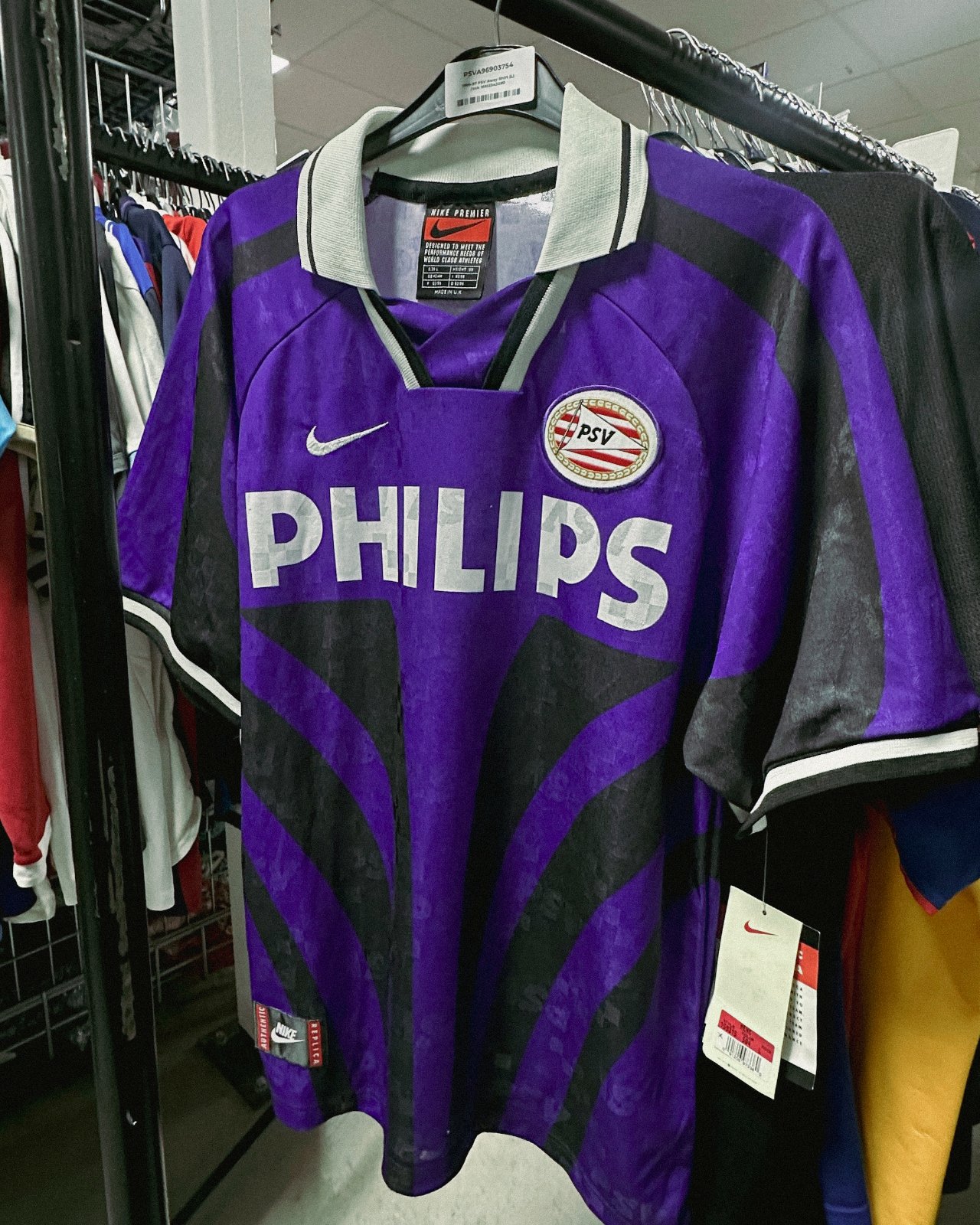 PSV 1996-97 Away Kit