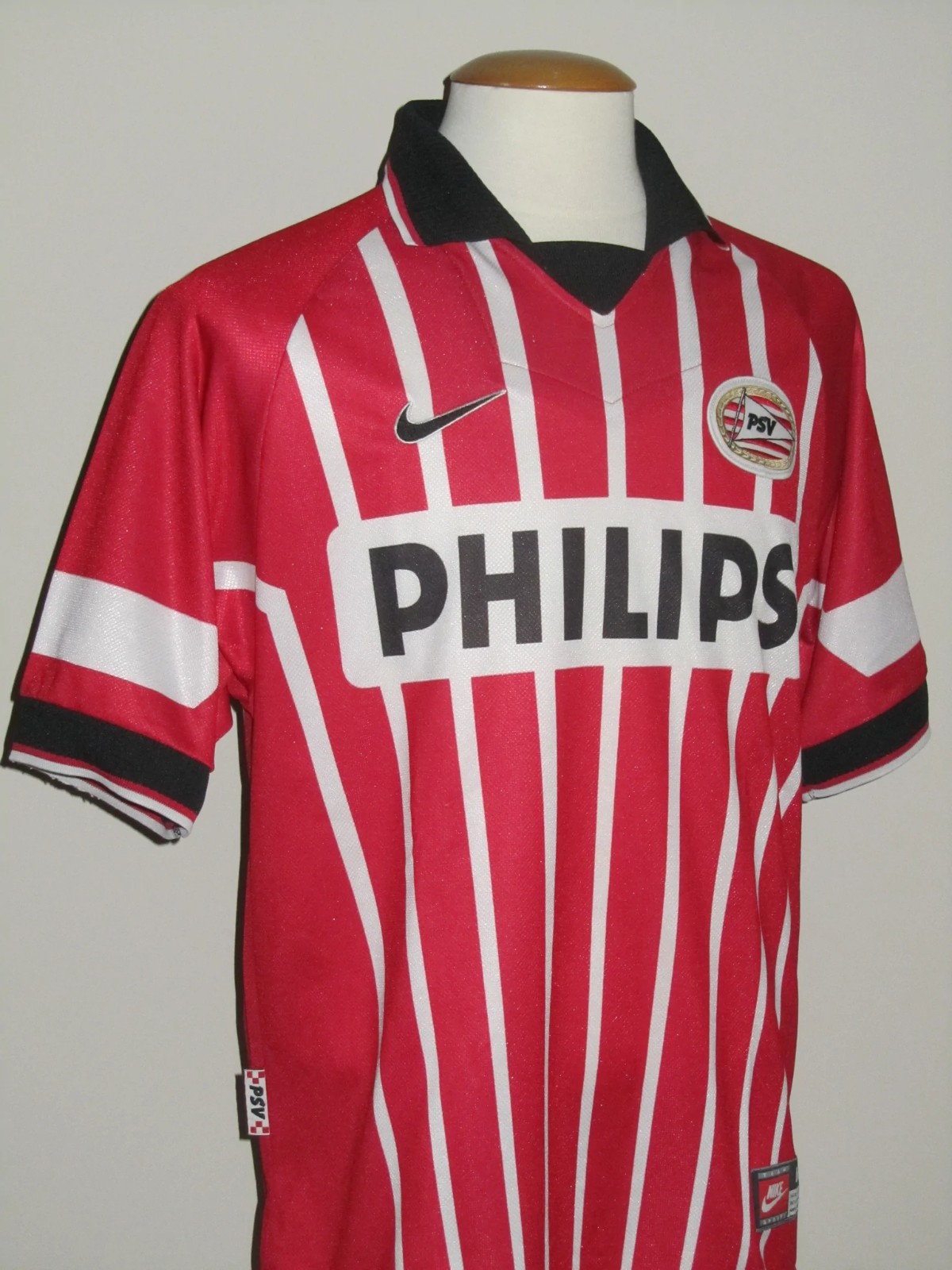 PSV 1997-98 Home Kit
