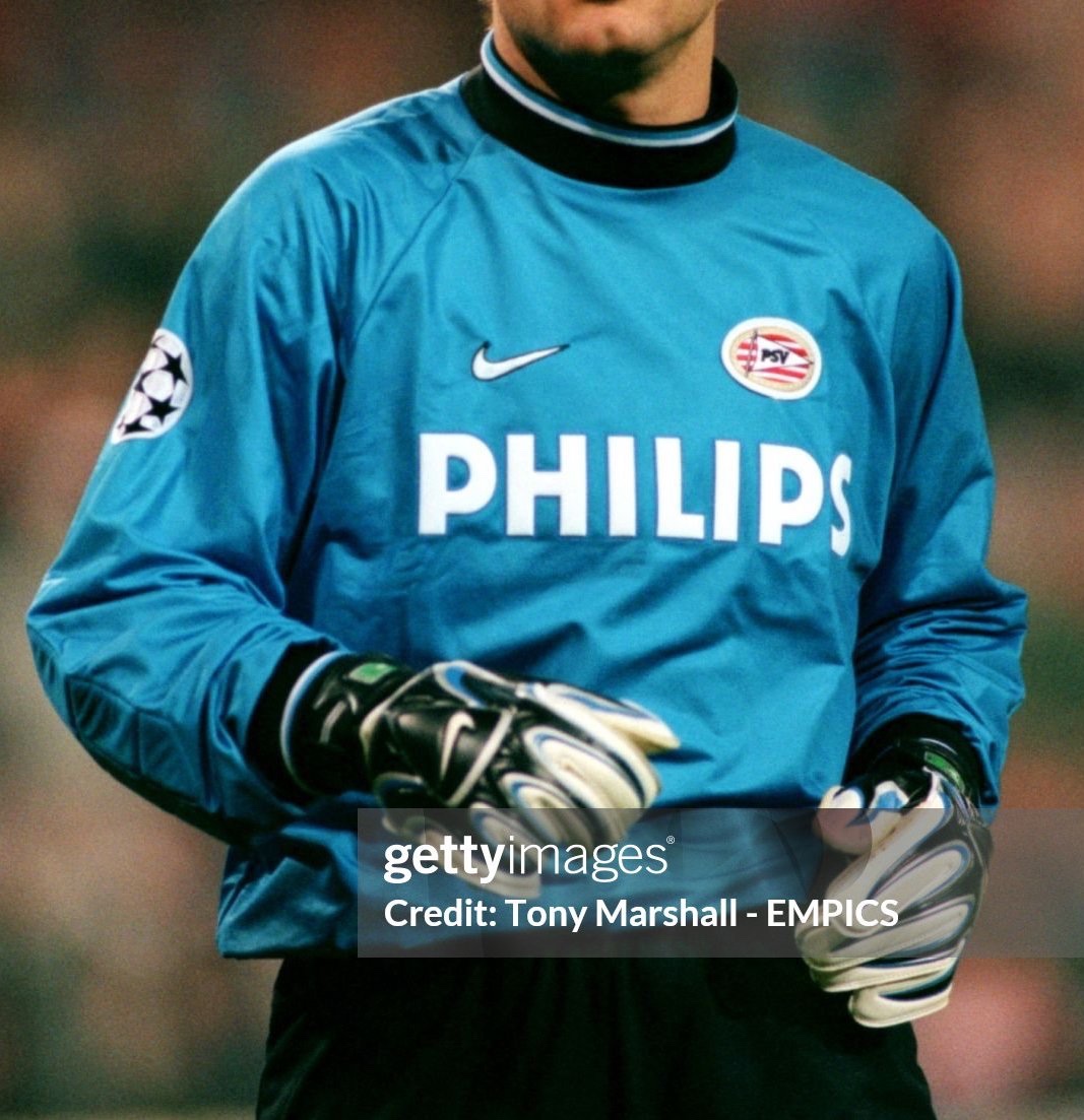 PSV 1998-99 GK 3 Kit