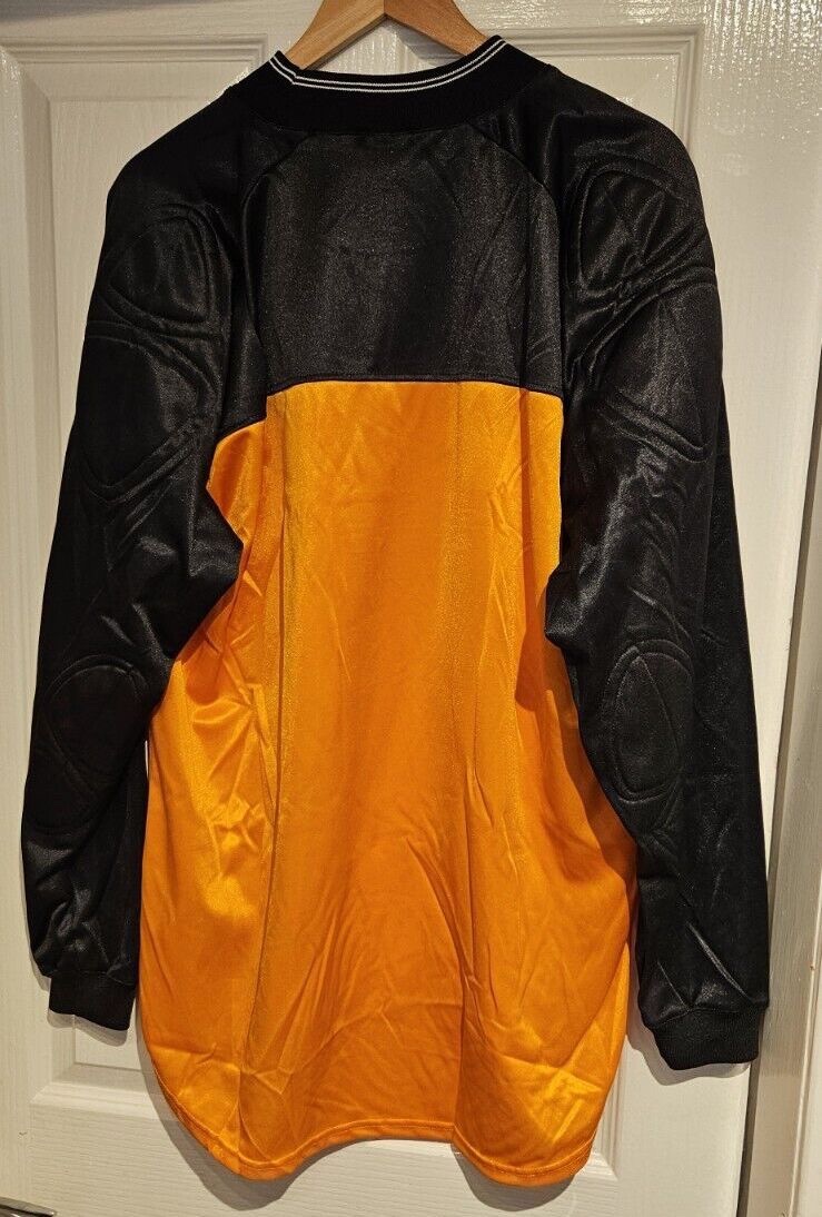 PSV 1999-00 GK 3 Kit