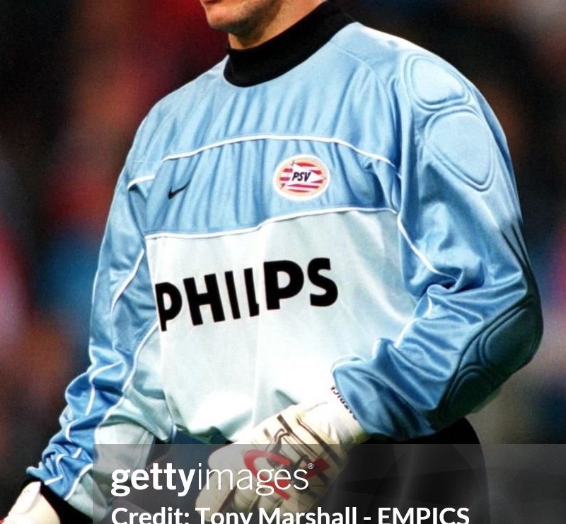 PSV 2001-02 GK 3 Kit