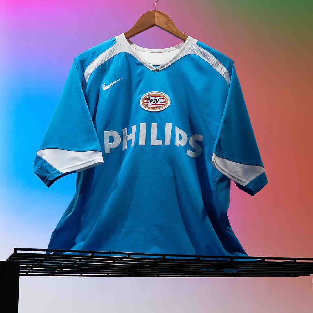 PSV 2005-06 Away Kit