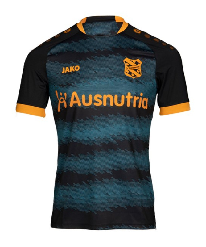 sc Heerenveen 2021-22 Away Kit