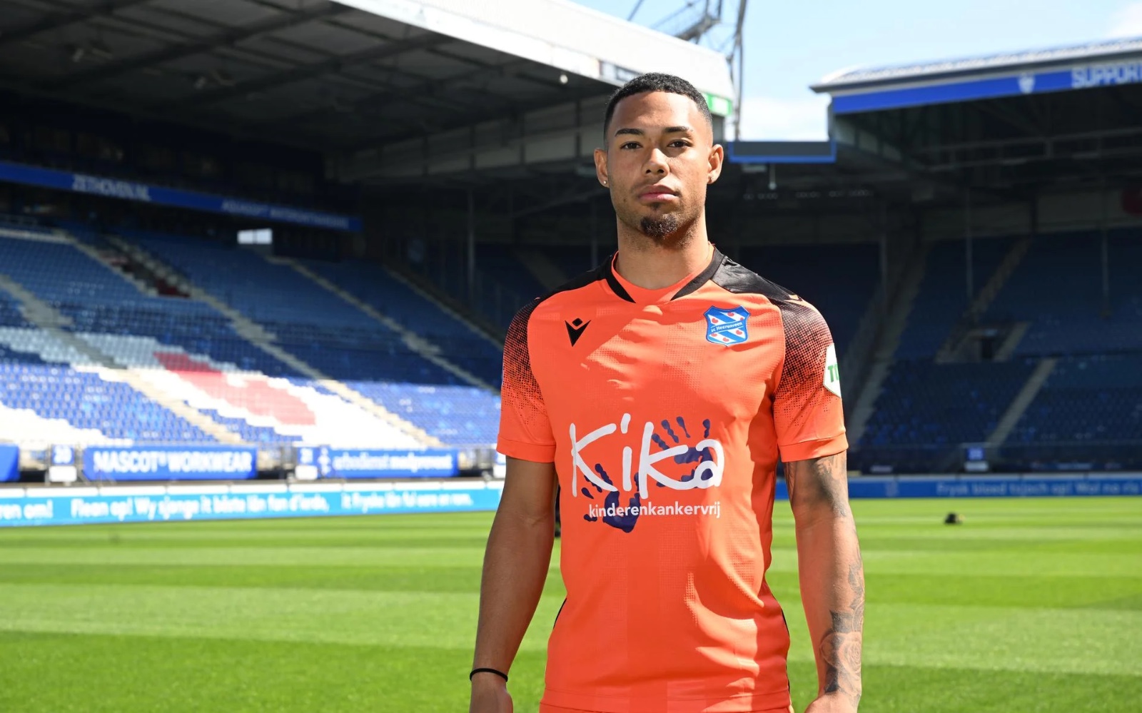 sc Heerenveen 2022-23 Special Kit