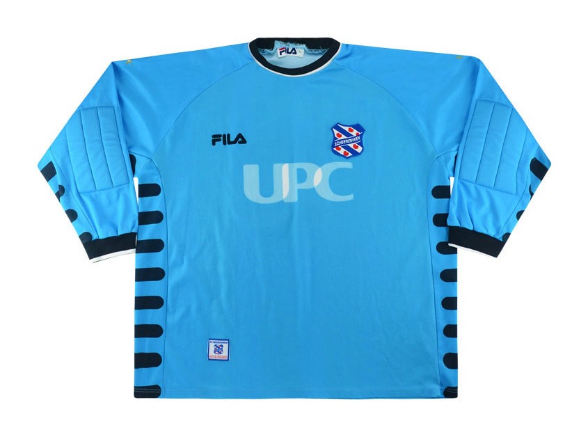 sc Heerenveen 1999-00 GK Kit
