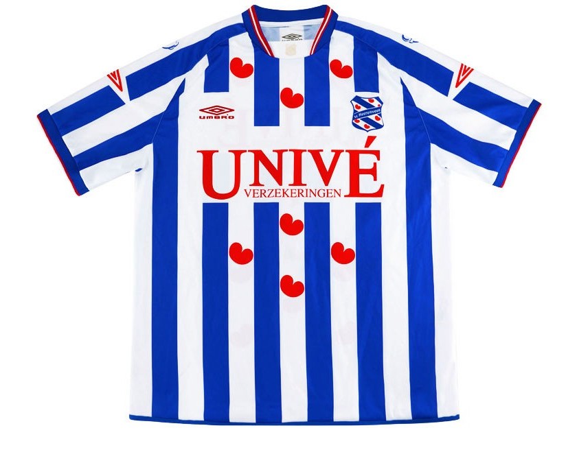 sc Heerenveen 2004-05 Home Kit
