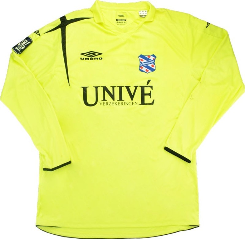 sc Heerenveen 2006-07 GK Kit