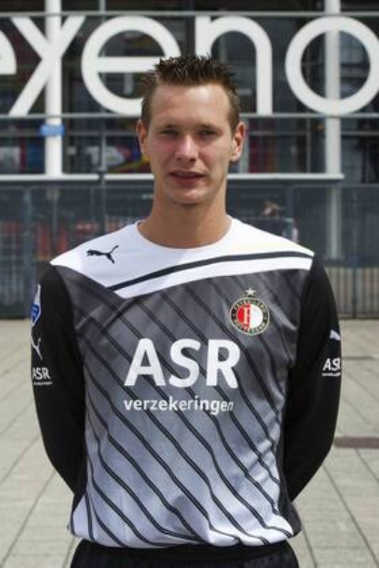 Feyenoord 2011-12 GK 1 Kit