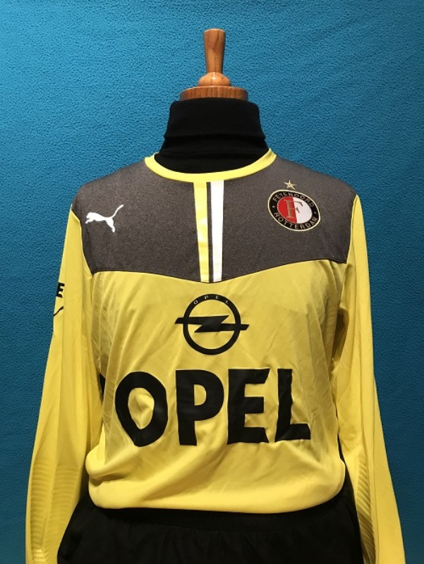 Feyenoord 2013-14 GK 2 Kit