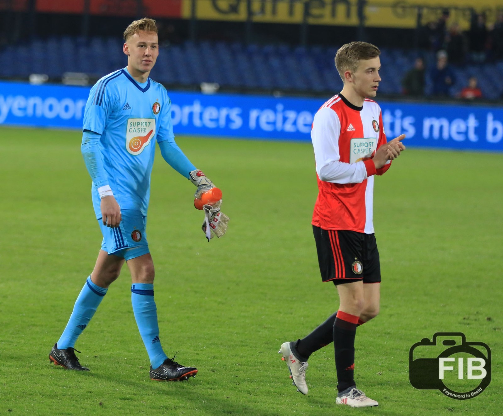 Feyenoord 2017-18 GK 1 V2 Kit
