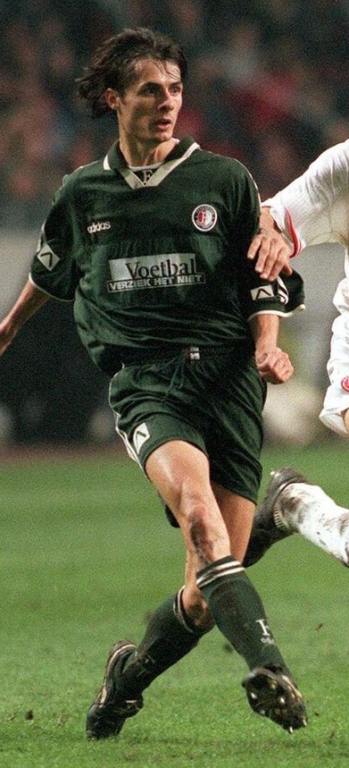Feyenoord 1997-98 Away V2 Kit