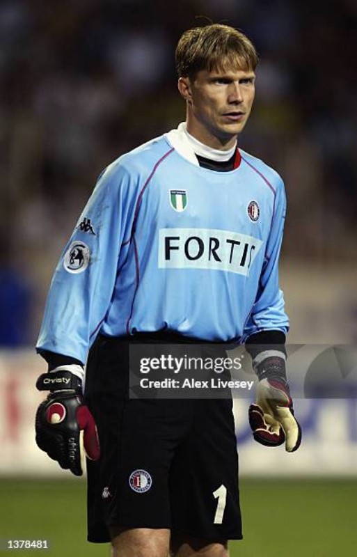 Feyenoord 2002-03 UEFA Super Cup GK Kit