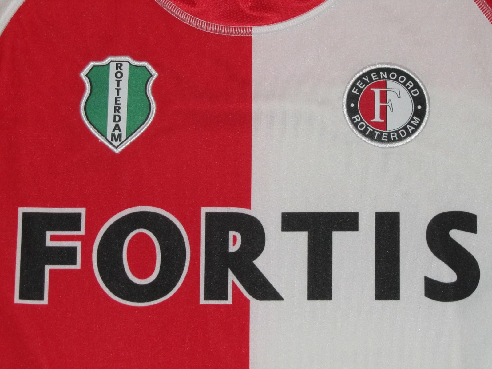Feyenoord 2004-05 Home Kit